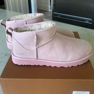 NIB-UGG X Madhappy Ultra Mini —pink—size 8